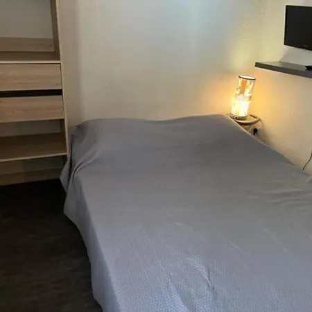 Apartment Superbe T2 Avec Piscine, Parking Prive Et Terrasse, Proche Du Village Naturiste Et Du Port - Fr-1-749-17